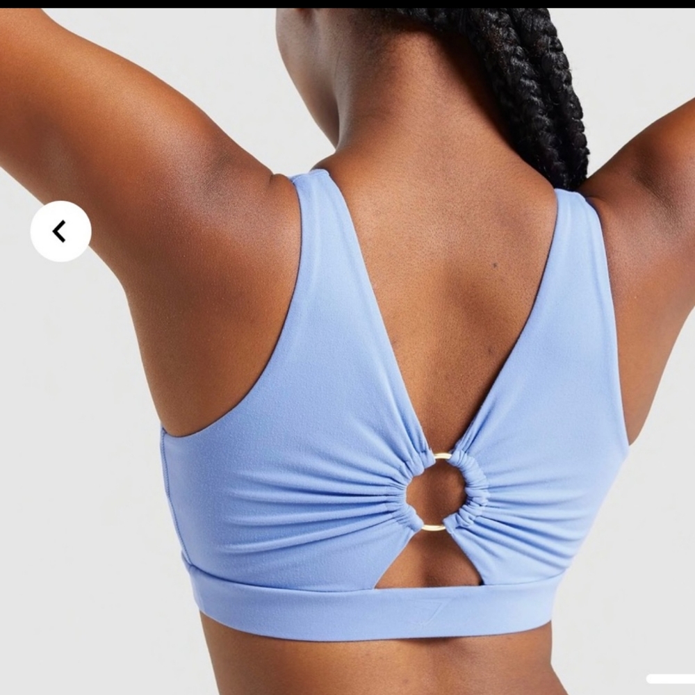 Whitney simmons x Gymshark sports bra
